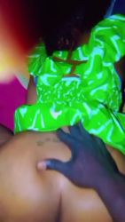 Amateur anal homemade, sa grosse fesse noire en gros plan