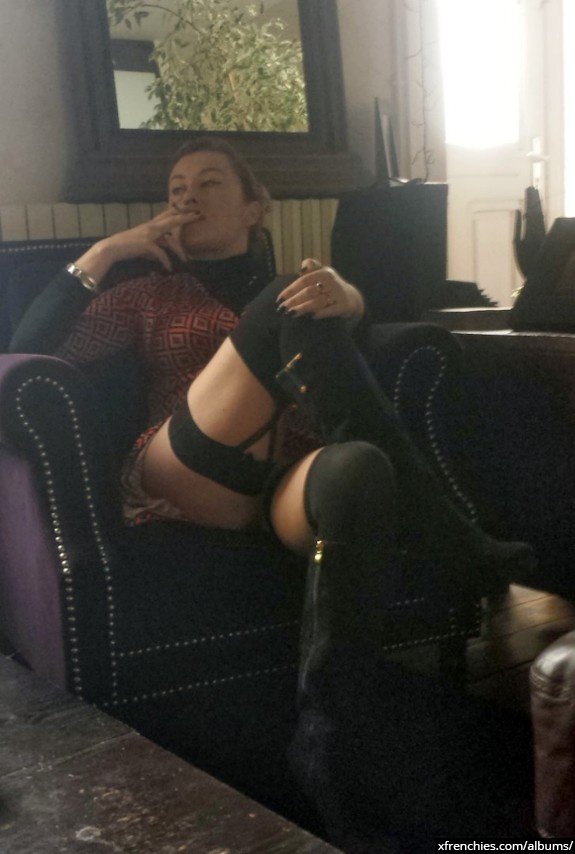 Ma salope de femme à poil une vraie chienne n°52
