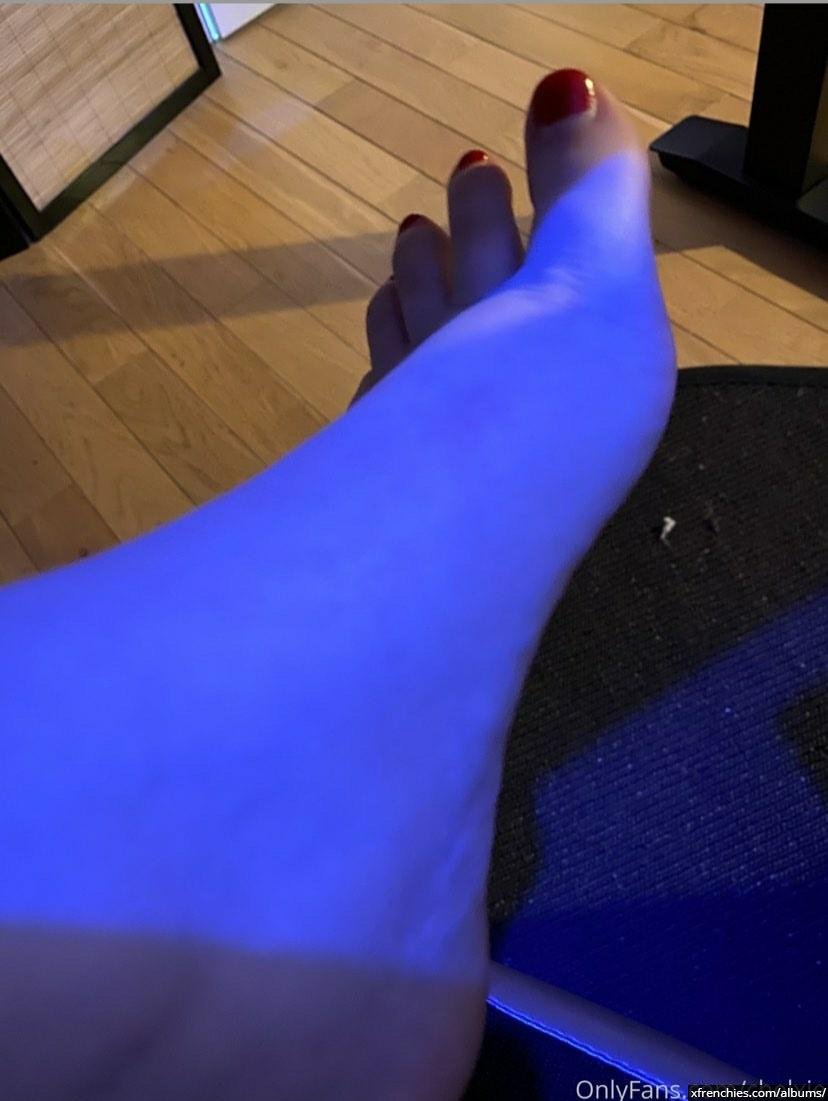 Photos des pieds de Chelxie Onlyfans Leak n°15