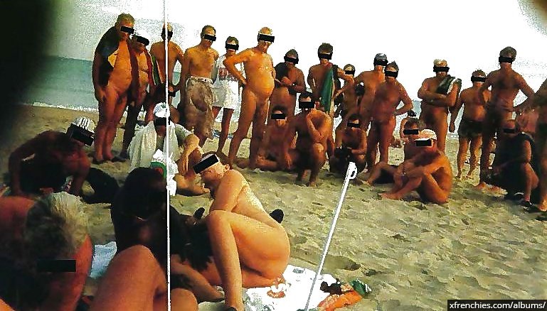 Photos porno Baise à la baie des cochons du Cap d’Agde n°35