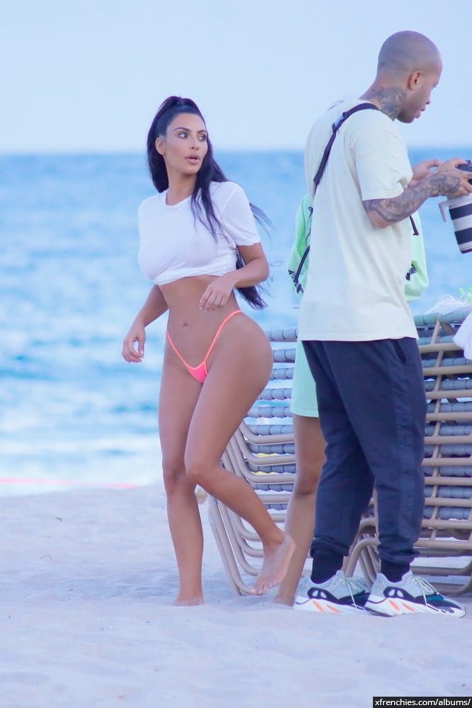 Leak et photos nues de Kim Kardashian n°4