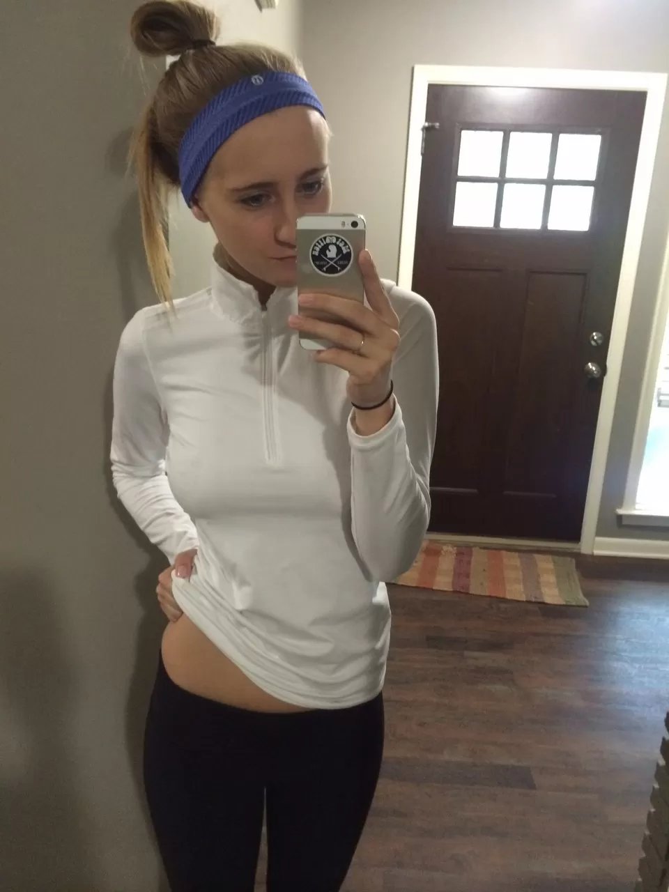 Naughty girls take nude snapchat photos n°1