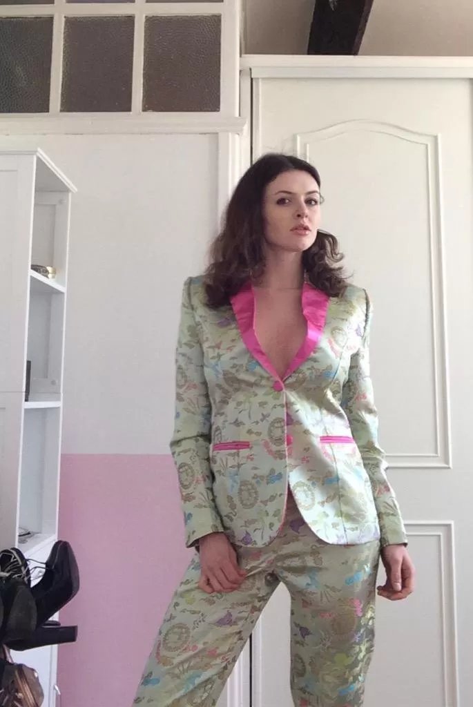 Nudes snapchat d’une jeune et jolie brunette n°21