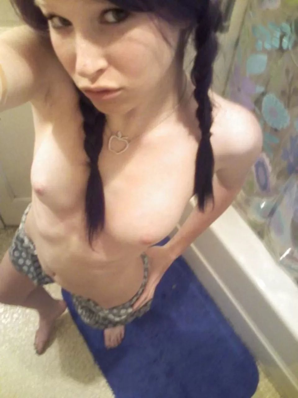 Je me prends en photos pour vous nude snapchat n°32