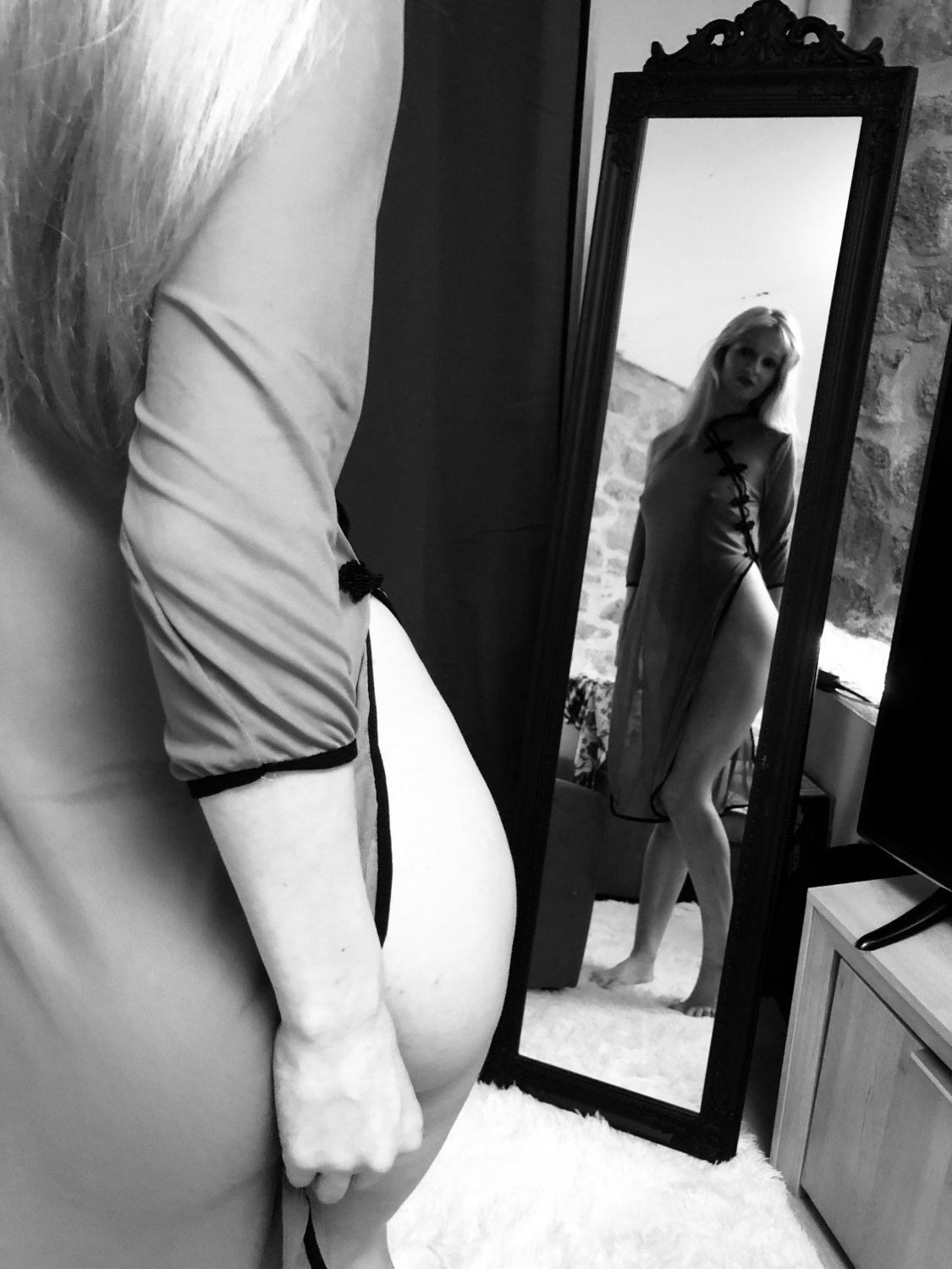 JadeLatour Leak of her sexy and naked pictures Part 2 n°102