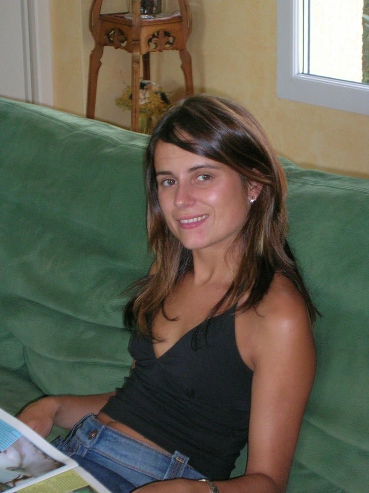 Salope brune couple amateur n°28