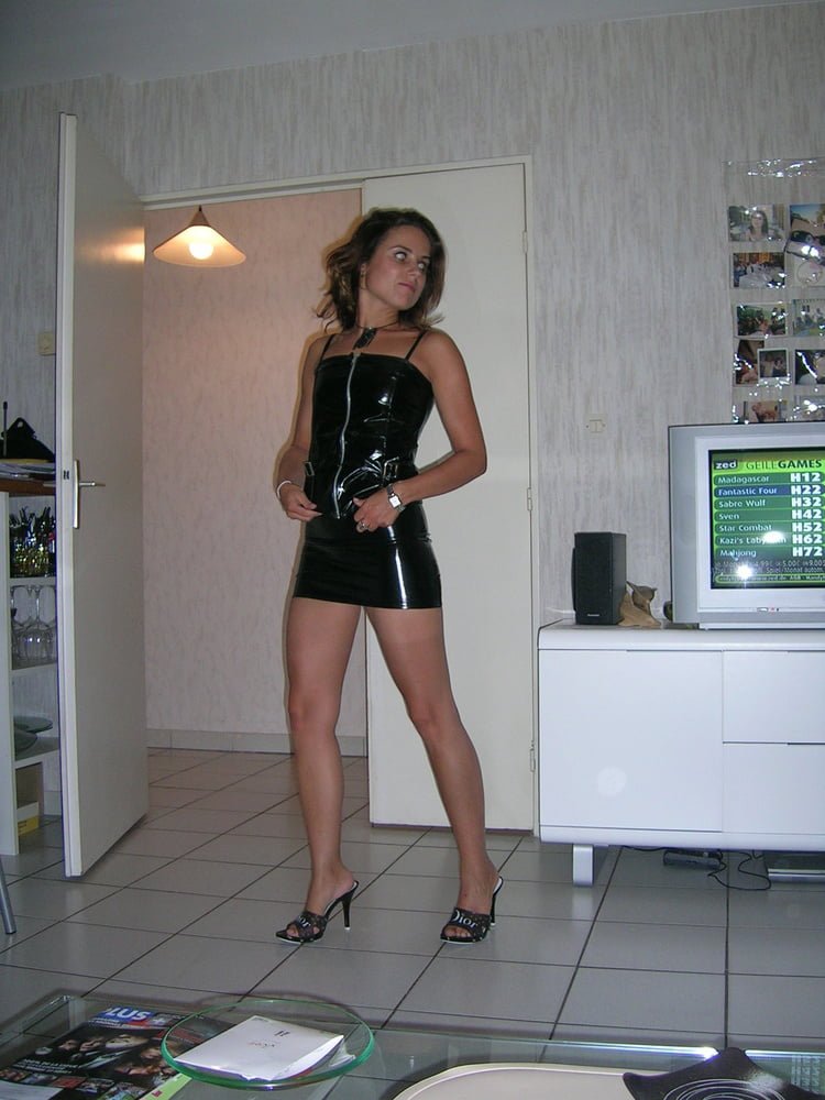 Salope brune couple amateur n°30