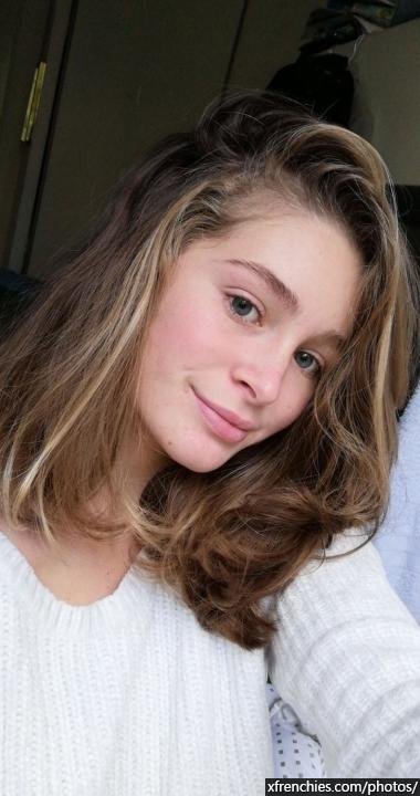 Photos sexys et nudes Anthéa Bertrand leak mymfans n°57